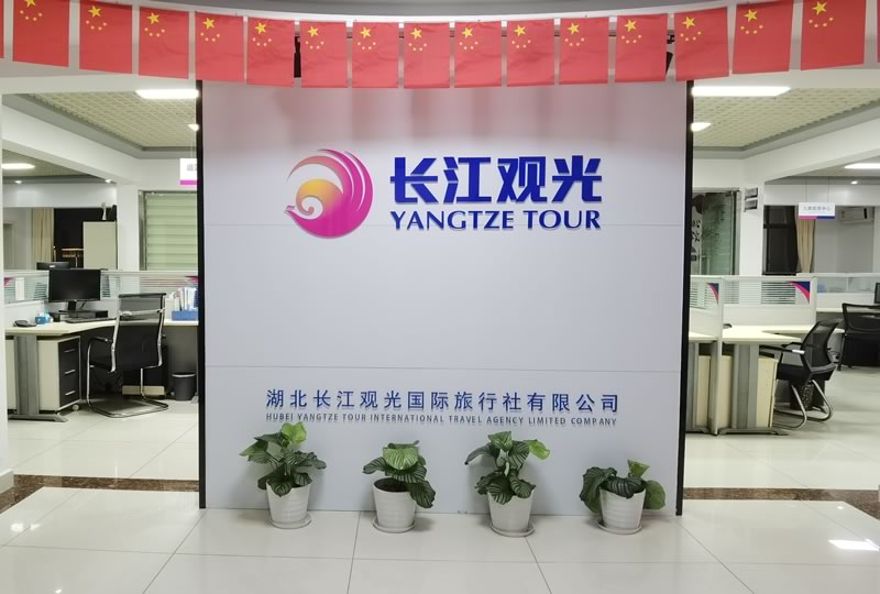 大厅1.jpg